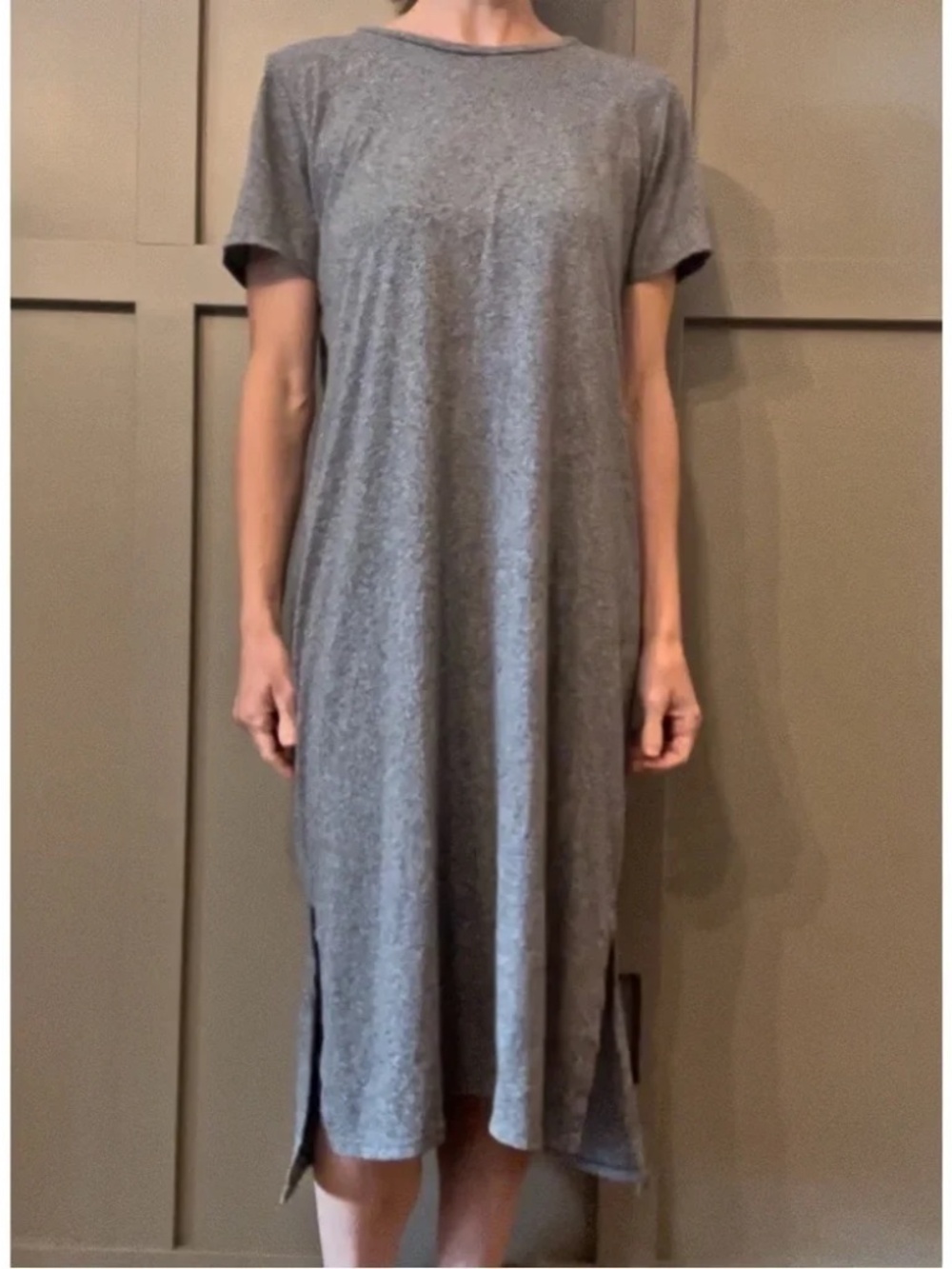 Michael Lauren Tee Shirt Midi Dress W/ Side Slit in Gray Size Medium